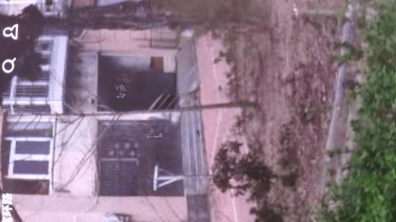 小店我一共知道三家快餐店。山东